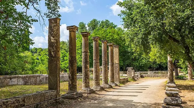 Олимпия — атмосфера