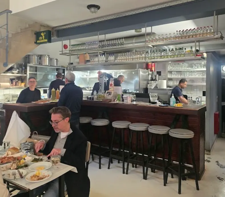 Atlantikos — простая рыбная таверна