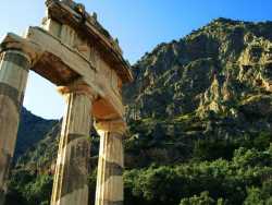 Дельфы - пуп земли  ( однодневный тур)