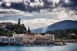 Саронический залив за один день. Однодневный круиз из Афин на 3 острова: Гидра, Порос, Эгина 2026